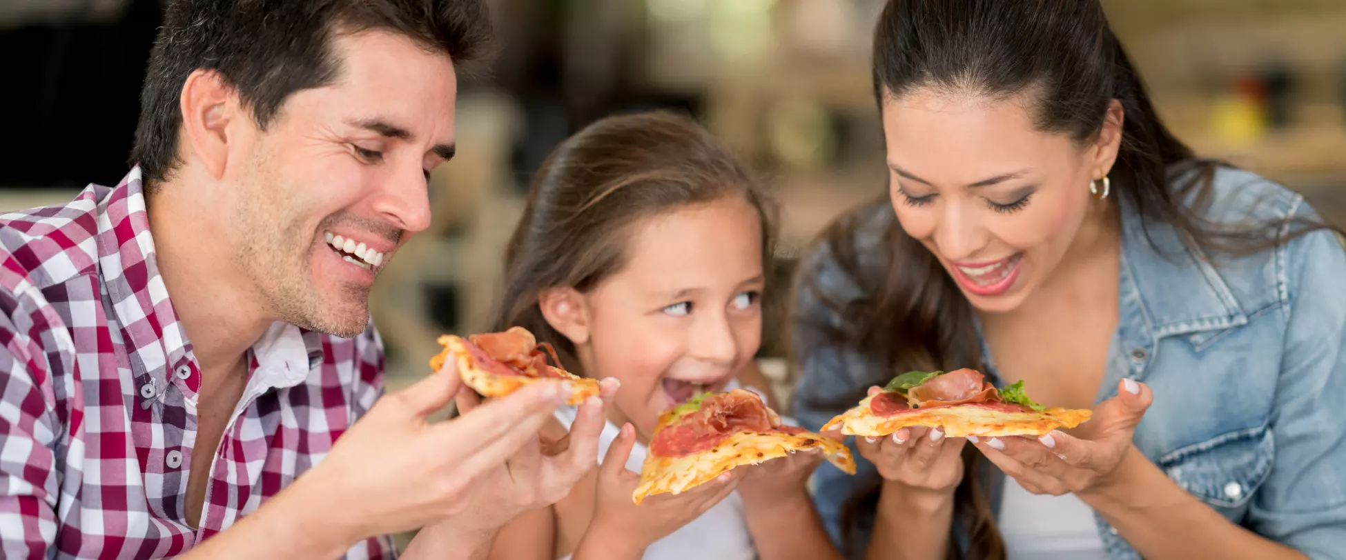 Kids Stay & Eat Free.