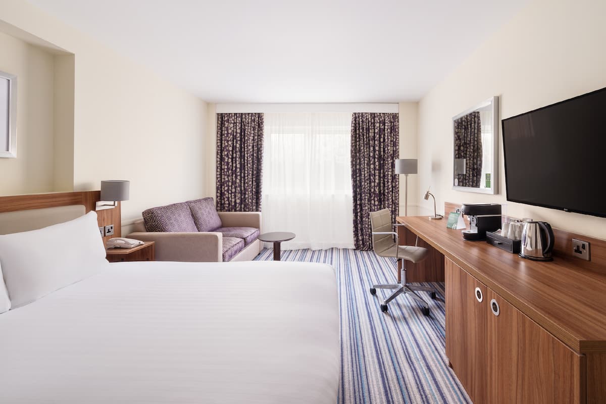 wedding accommodation Nottingham.